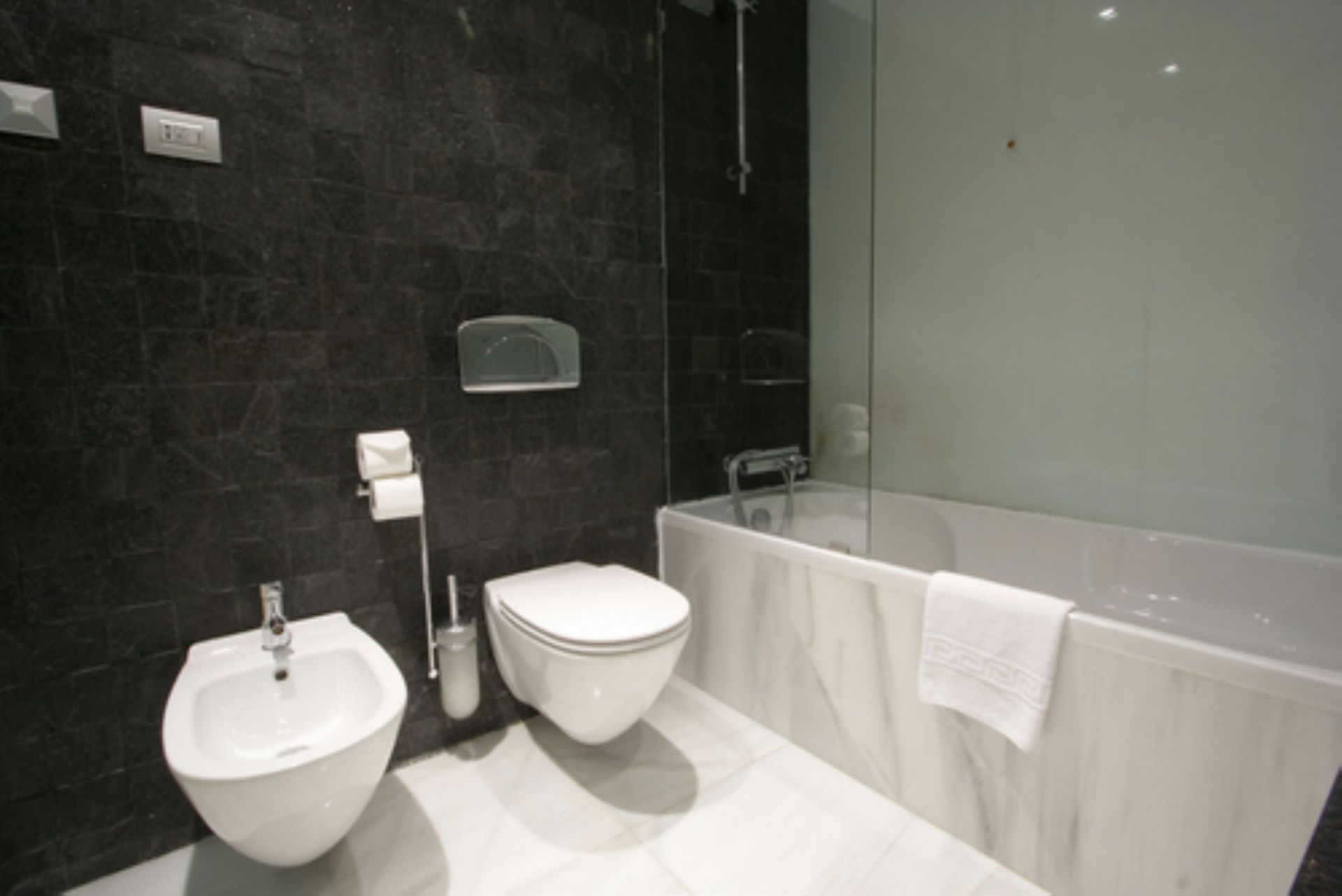 appartement 4 Pièces en location sur CANNES LA BOCCA (06150)