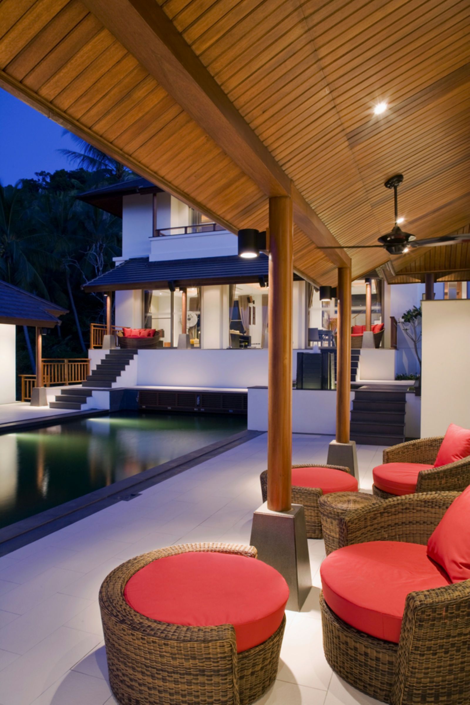 house 7 Rooms for sale on CANNES (06400)