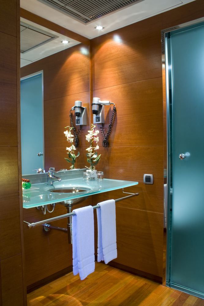 apartment 4 Rooms for sale on PARIS (75015)