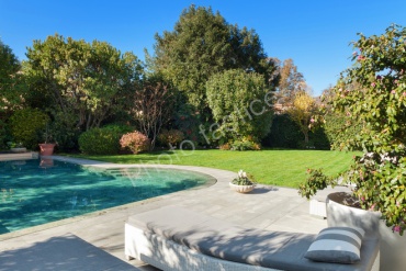 Appartement  /  Levallois-Perret  /  70m² 